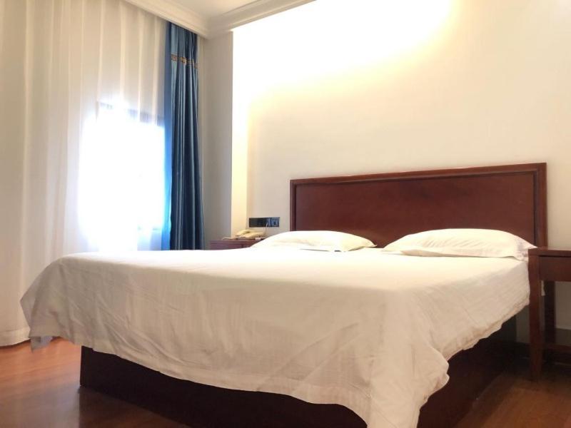 Greentree Inn Tianjin West Railway Station Stage Hotel Экстерьер фото