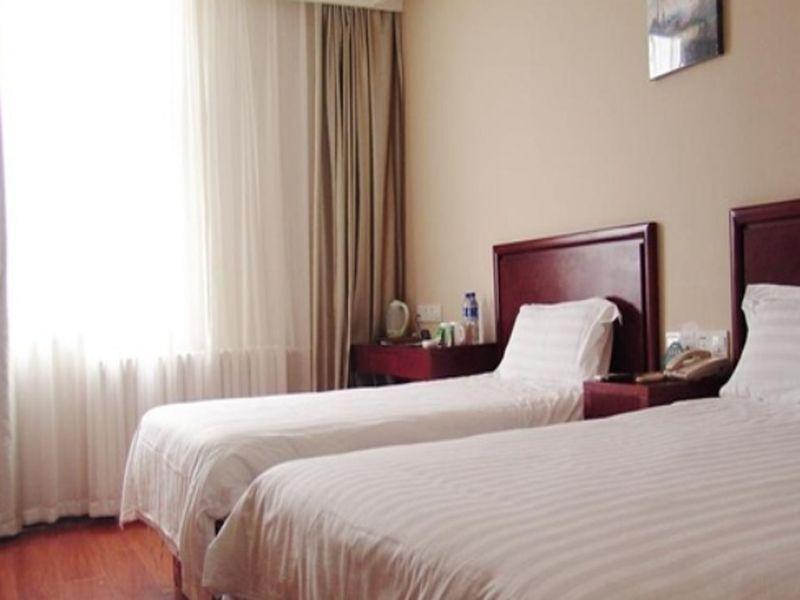 Greentree Inn Tianjin West Railway Station Stage Hotel Экстерьер фото