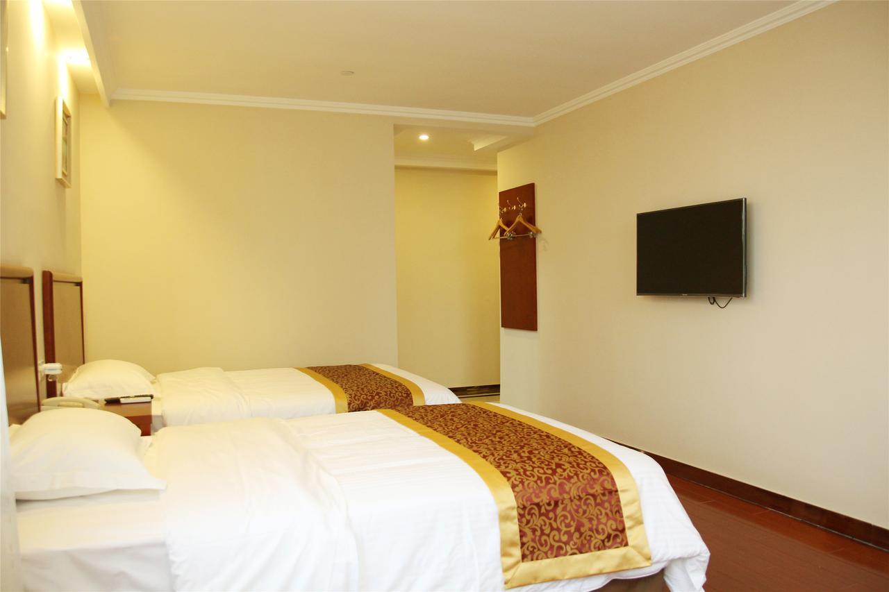 Greentree Inn Tianjin West Railway Station Stage Hotel Экстерьер фото